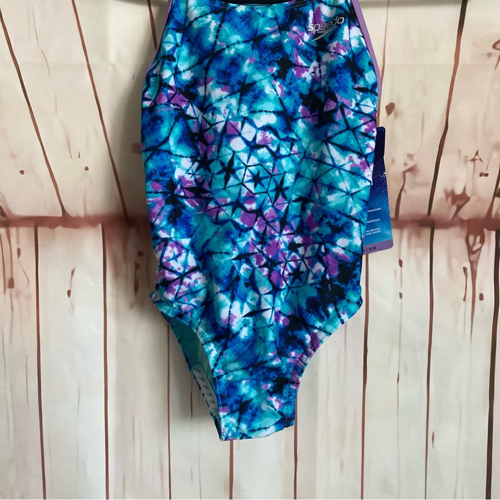NWT GIRLS ONE PIECE BATHING SUIT 💙